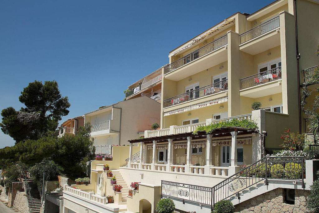 Villa King Apartments 브렐라 외부 사진